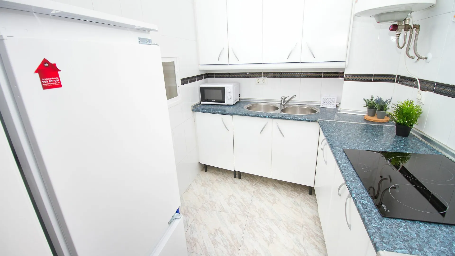 Spacious And Bright Apartment By La Recepcion Malaga Spain